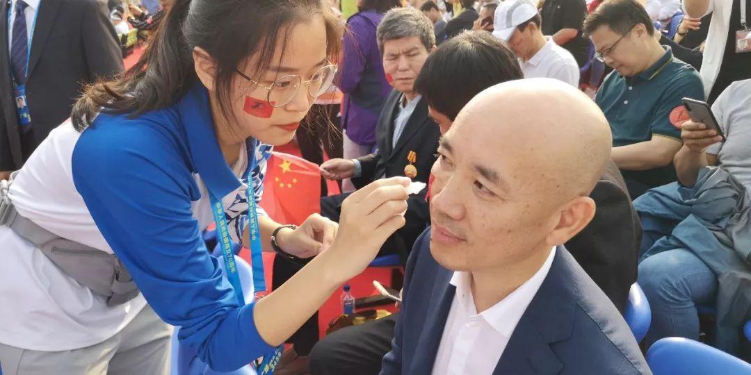 國慶閱兵視頻2019，回顧盛況，完整視頻再現(xiàn)輝煌，2019國慶閱兵回顧，盛況再現(xiàn)，輝煌視頻展現(xiàn)