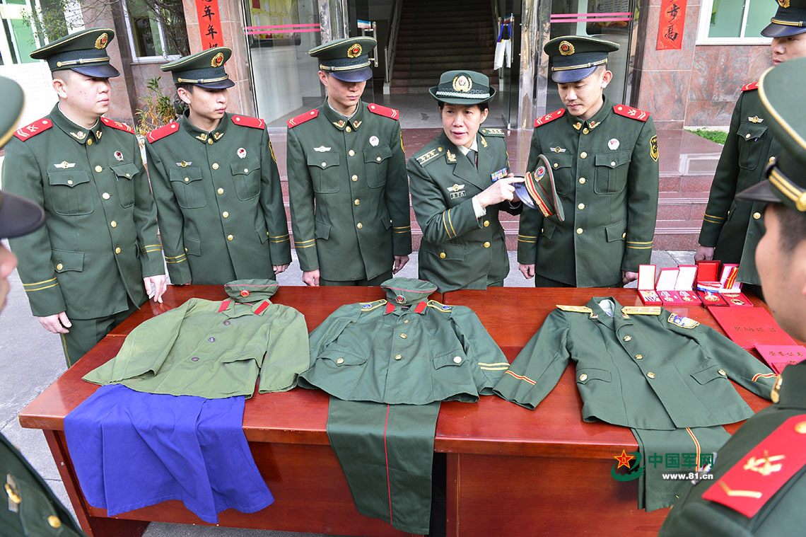 武警軍裝全套，榮耀與責(zé)任，武警軍裝全套，榮耀與責(zé)任的象征