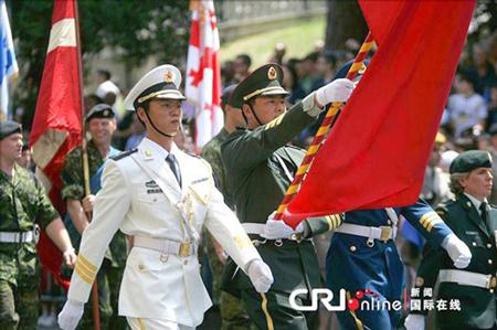 中國(guó)儀仗隊(duì)參加俄羅斯閱兵，展現(xiàn)軍威與友誼的壯麗畫(huà)卷，中俄友誼見(jiàn)證，中國(guó)儀仗隊(duì)參加俄羅斯閱兵，壯麗畫(huà)卷展現(xiàn)軍威與深情友誼
