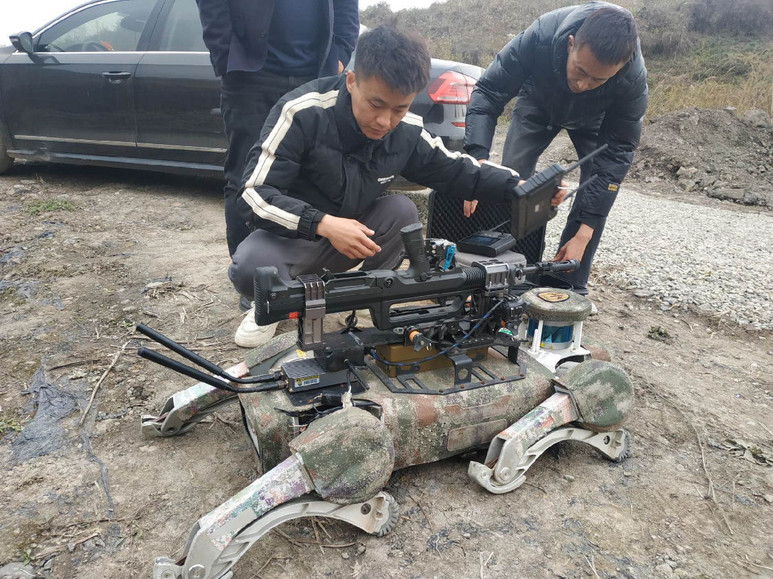 軍用重型防彈盾牌，保護(hù)戰(zhàn)士的生命線，軍用重型防彈盾牌，戰(zhàn)士的生命守護(hù)者