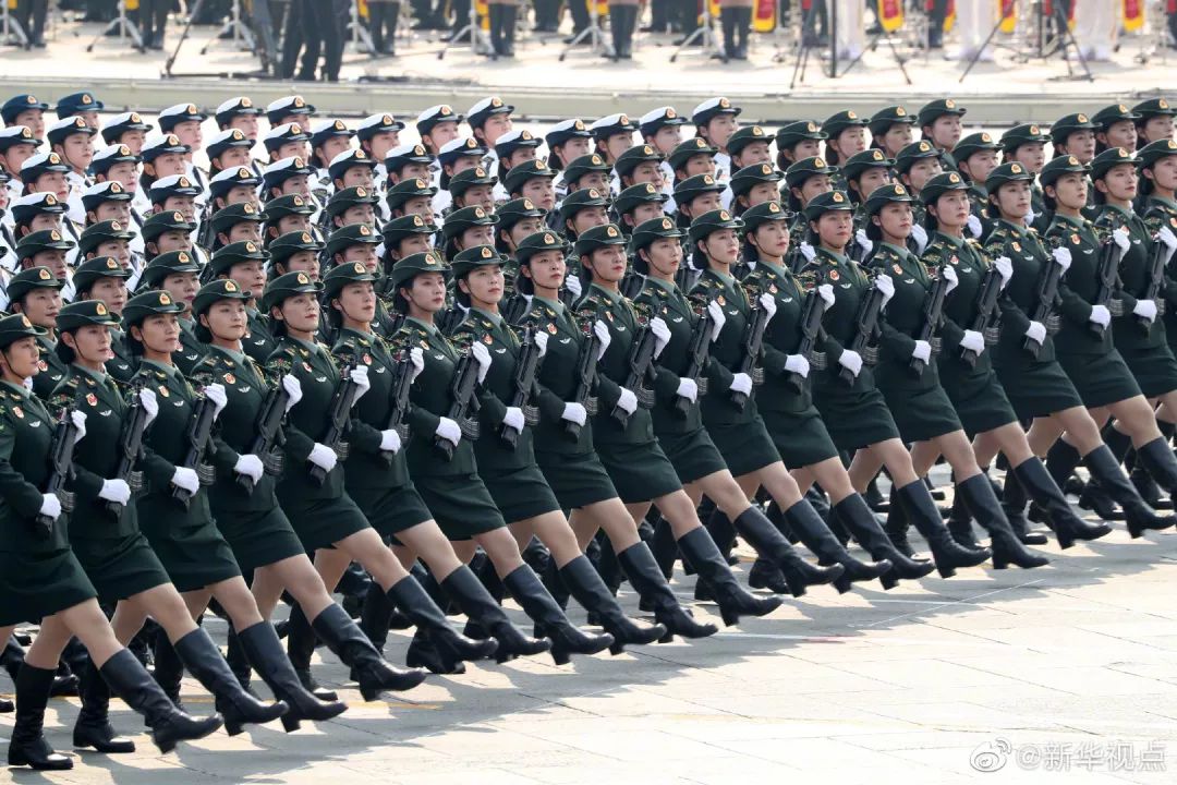 國慶閱兵女兵方隊視頻，展現(xiàn)新時代巾幗英雄風(fēng)采，國慶閱兵女兵方隊視頻，展現(xiàn)新時代巾幗英雄風(fēng)采閃耀閱兵場