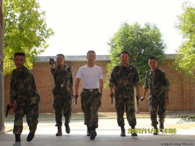 龍焱特種部隊大隊長，英勇無畏的領(lǐng)袖與傳奇戰(zhàn)士的典范，龍焱特種部隊大隊長，英勇無畏的領(lǐng)袖與戰(zhàn)士傳奇典范