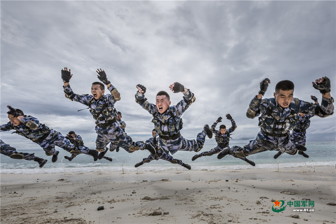 最新軍事圖片高清壁紙，展現(xiàn)現(xiàn)代軍事力量之美，現(xiàn)代軍事力量之美，高清壁紙軍事圖片展示