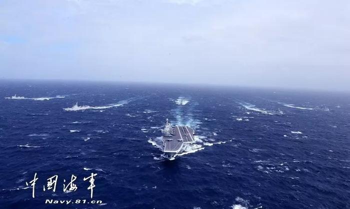 走進(jìn)中國(guó)人民海軍官網(wǎng)——探索海軍力量，感受藍(lán)色榮耀，走進(jìn)海軍官網(wǎng)，探索藍(lán)色榮耀，感受海軍力量