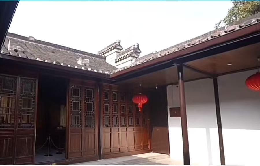 江澤民故居面向社會(huì)公眾開(kāi)放，歷史文化的傳承與展示，江澤民故居開(kāi)放，歷史文化的傳承與展示之旅